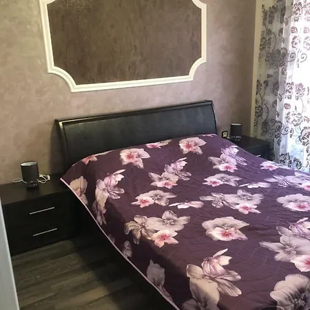 Intsaraki Apartment